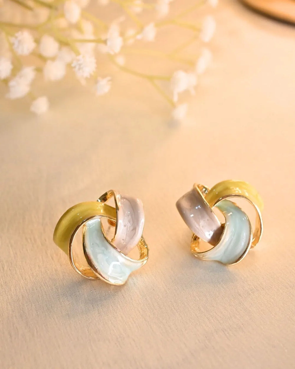 Bloom Bend Earings-Yellow