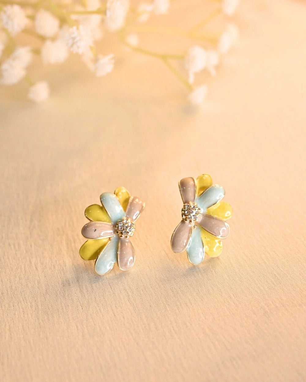 Blossom Arc Earings- Yellow Blue