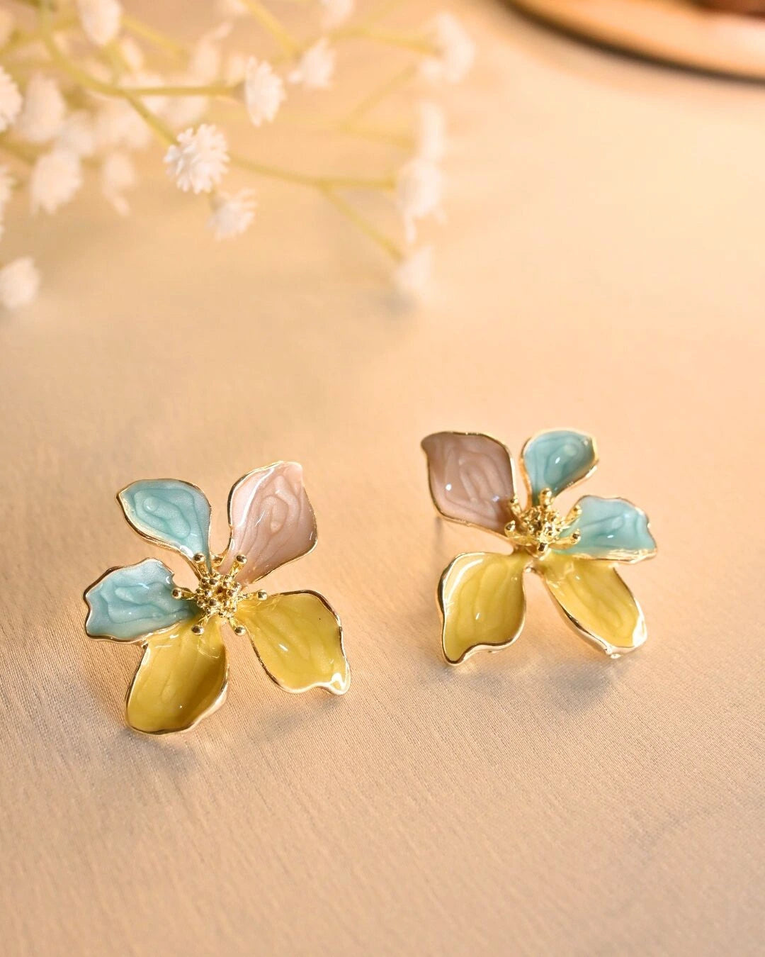 Blossom Bloom Earings- Yellow Blue