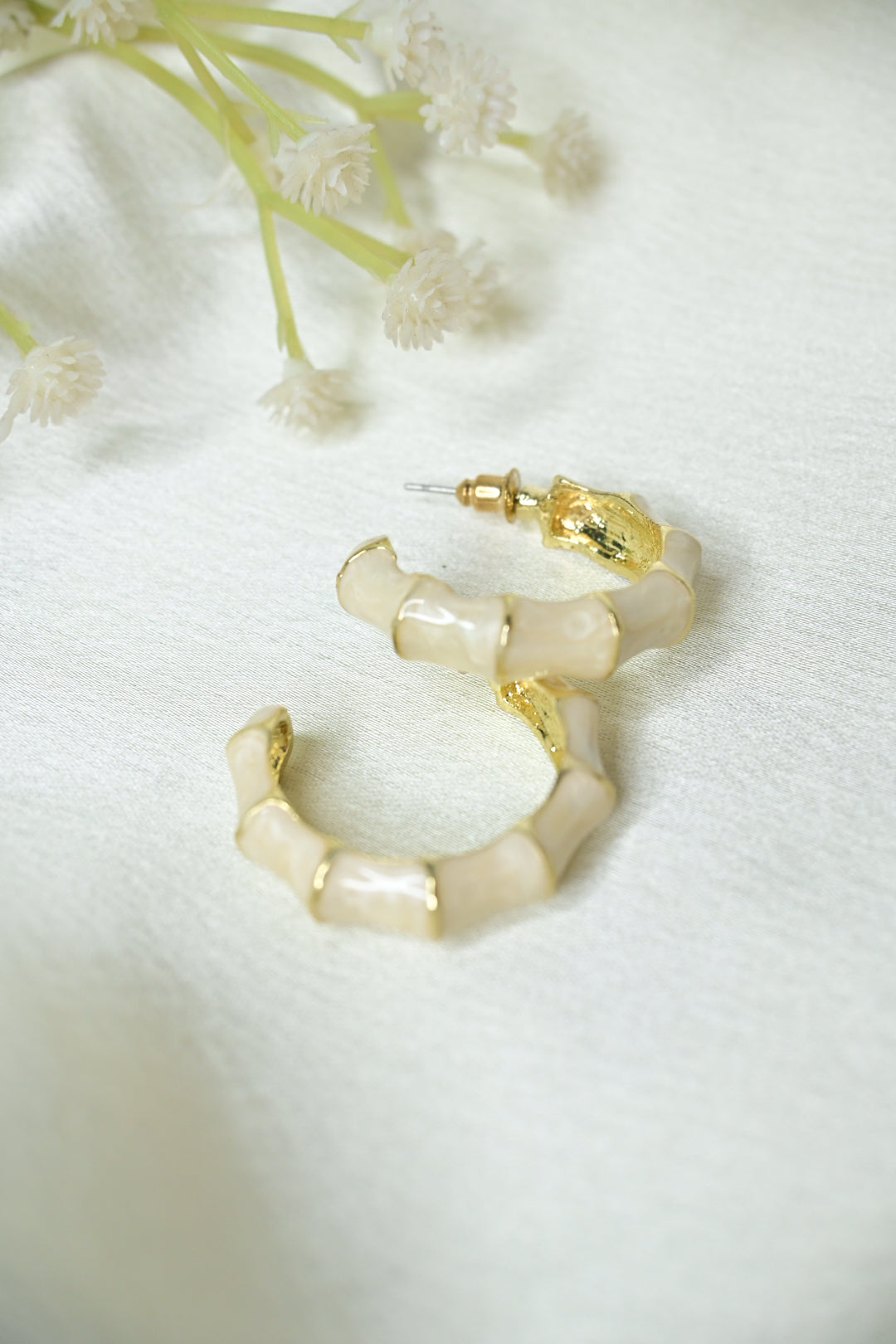 Magical Hoops -White