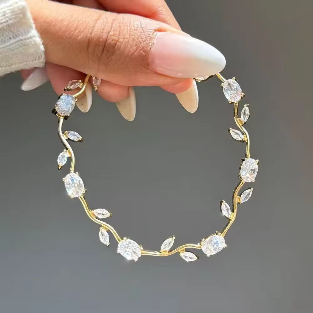 Cinderella Tulip Bracelet