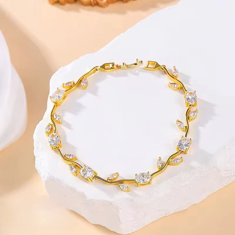 Cinderella Tulip Bracelet