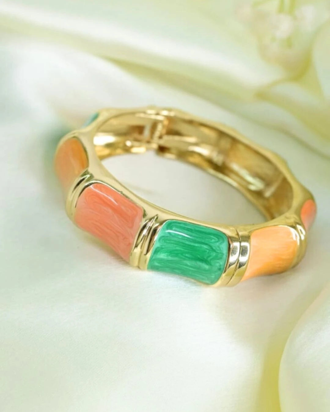 Vaanya Cuff- Orange green